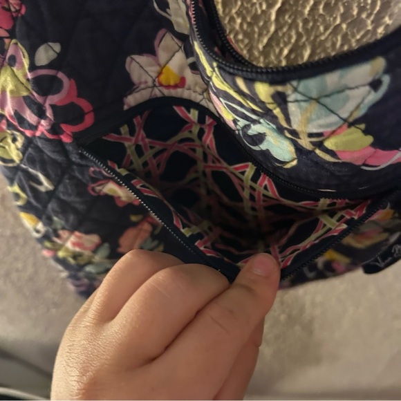 Vera Bradley Hipster In Ribbon Pattern Boho Quilted Crossbody Bag Purse Retired - Picture 4 of 11